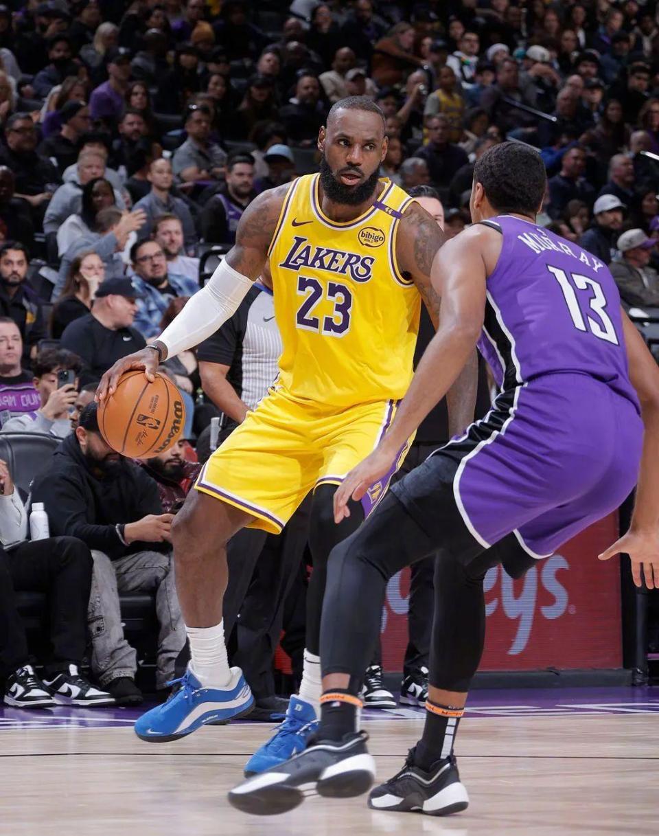 c7娱乐NBA常规赛关键时刻再迎强敌，布莱顿迎来里程碑，主帅态度：态度坚定，数据趋势出现新变化的简单介绍